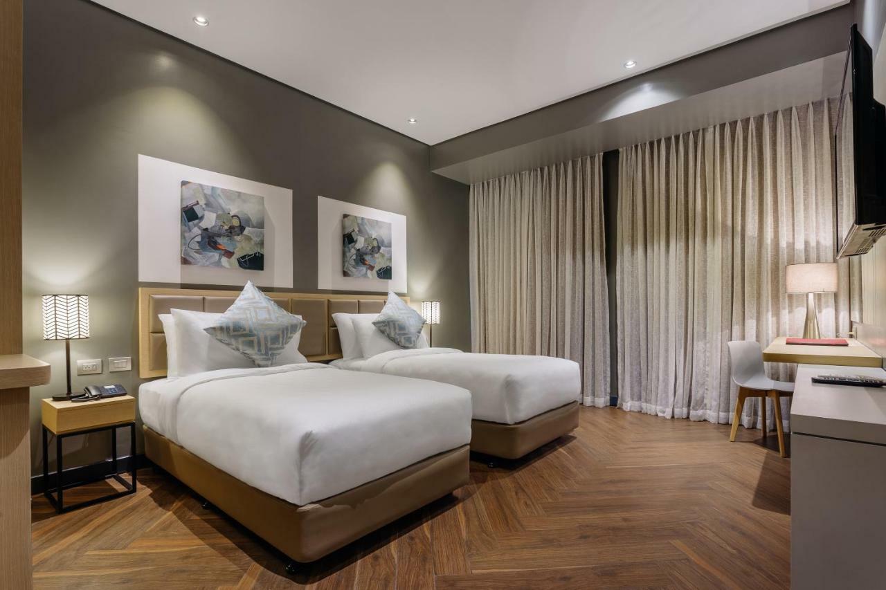 Summit Hotel Greenhills Quezon City Dış mekan fotoğraf