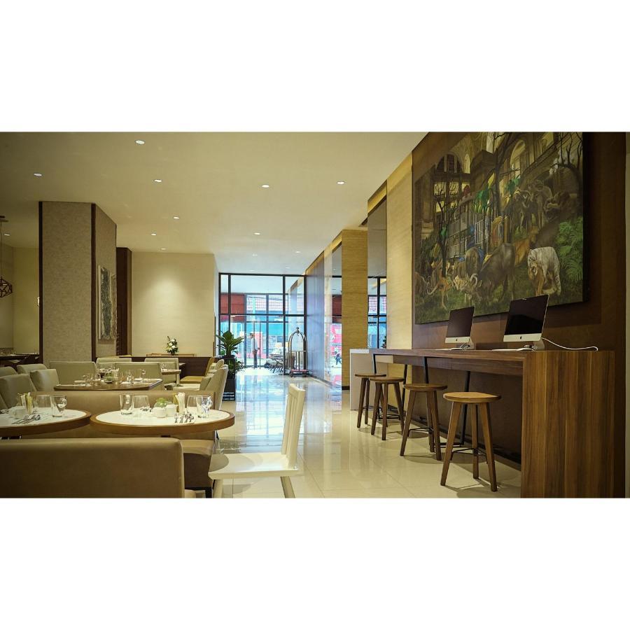 Summit Hotel Greenhills Quezon City Dış mekan fotoğraf