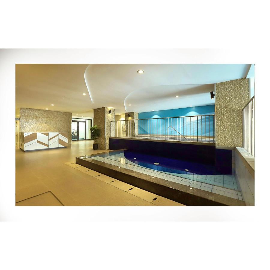 Summit Hotel Greenhills Quezon City Dış mekan fotoğraf